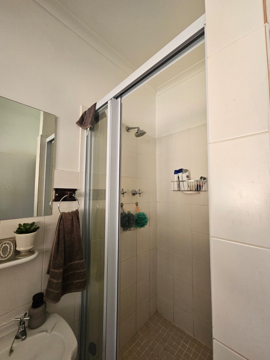 To Let 2 Bedroom Property for Rent in Langenhovenpark Free State